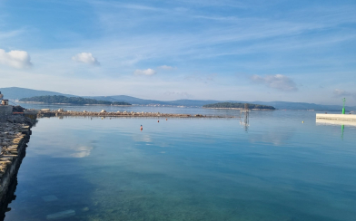 Radovi na sanacija lukobrana u luci Biograd na Moru 